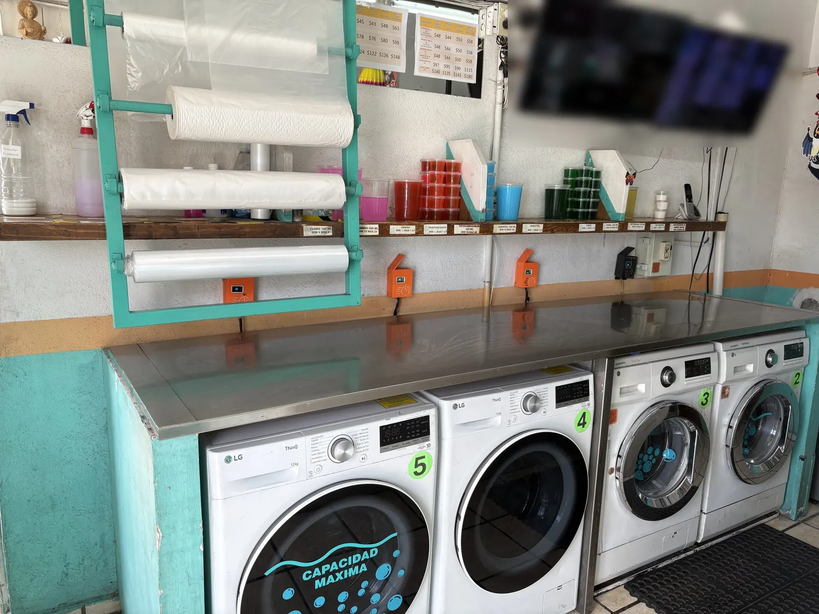 Lavadoras de autoservicio y productos de lavado a granel en Mileiru